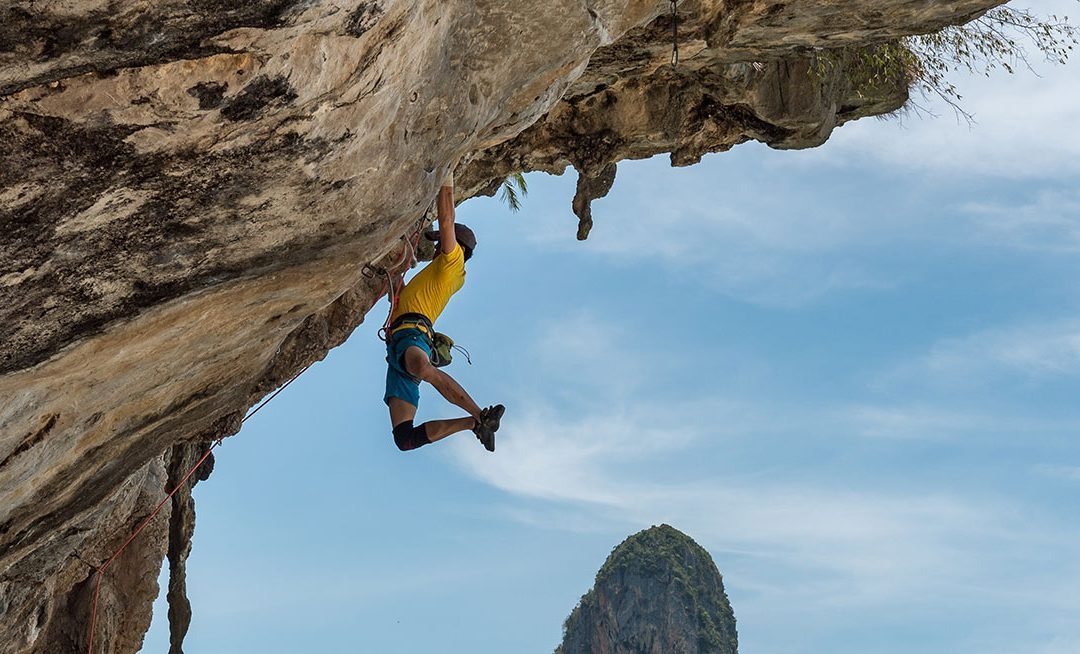 Negotiating for Scale